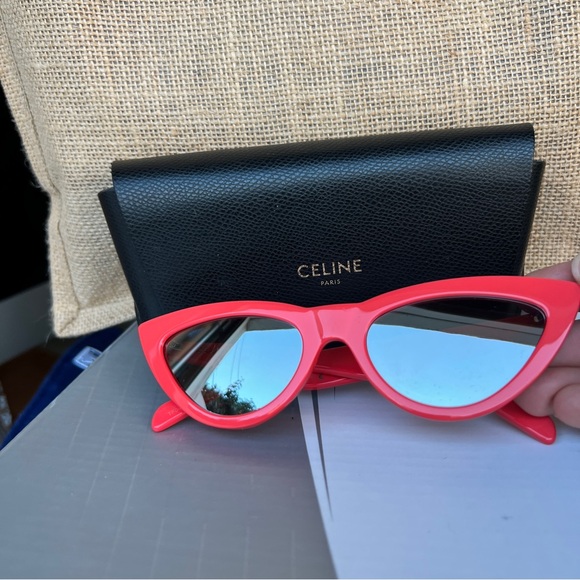 CELINE mirrored cat eye sunglasses - Picture 8 of 11